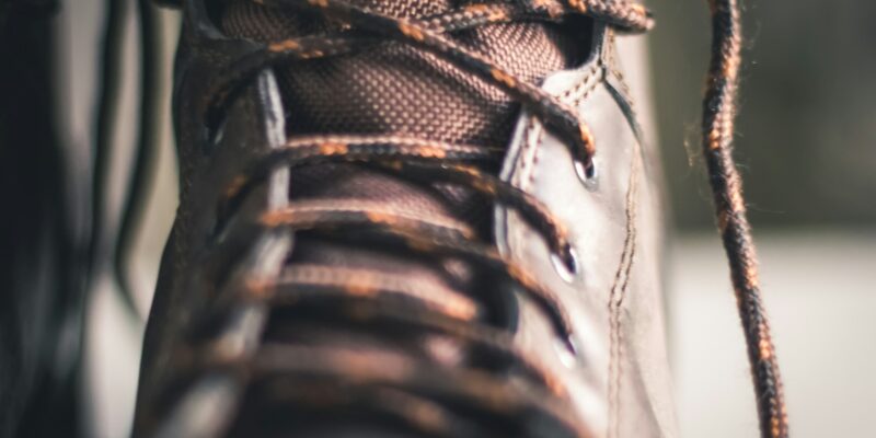 Wat is het verschil tussen werkschoenen en veiligheidsschoenen